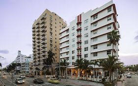 Generator Miami Hotel
